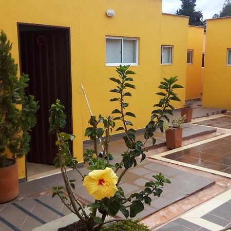 Hostal El Hangar Rionegro Eksteriør bilde