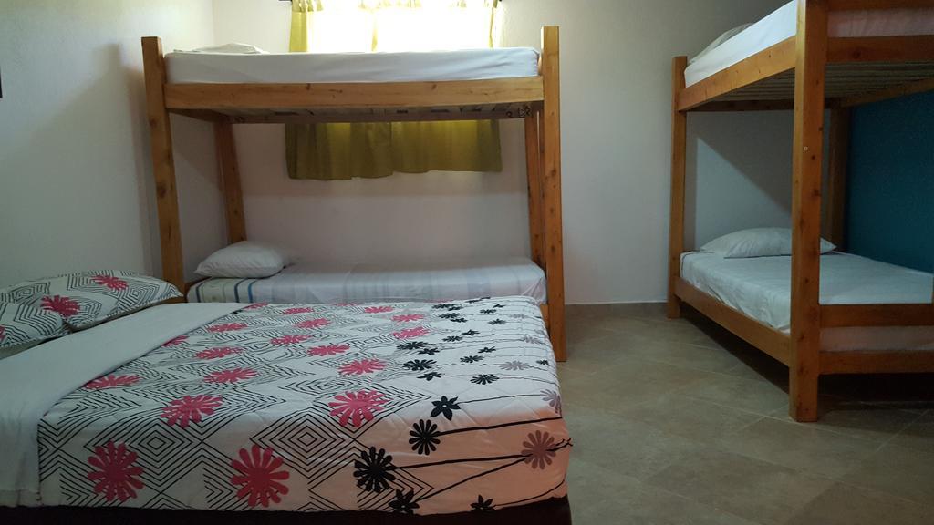 Hostal El Hangar Rionegro Eksteriør bilde