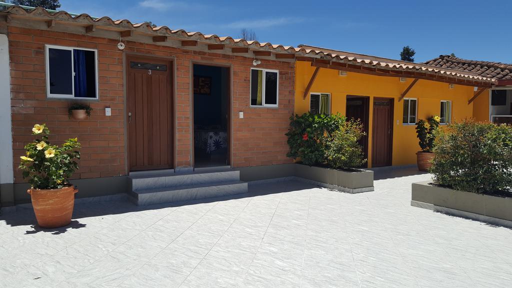 Hostal El Hangar Rionegro Eksteriør bilde